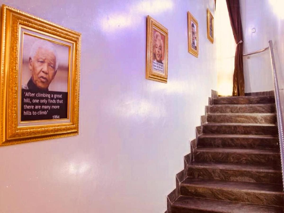 E-Suite Hotel Abuja Bagian luar foto