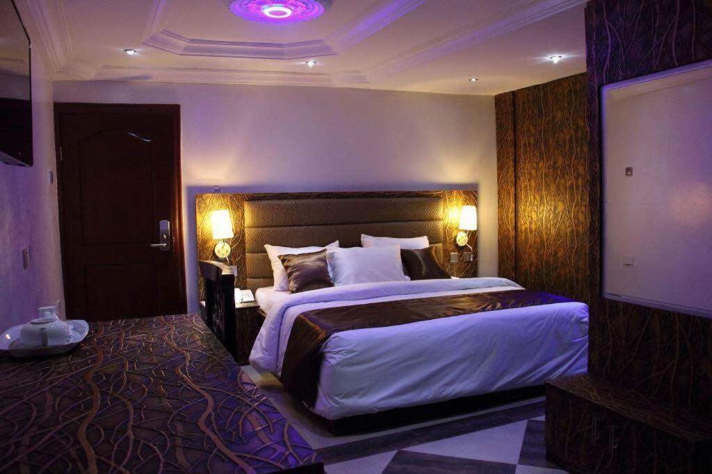 E-Suite Hotel Abuja Bagian luar foto